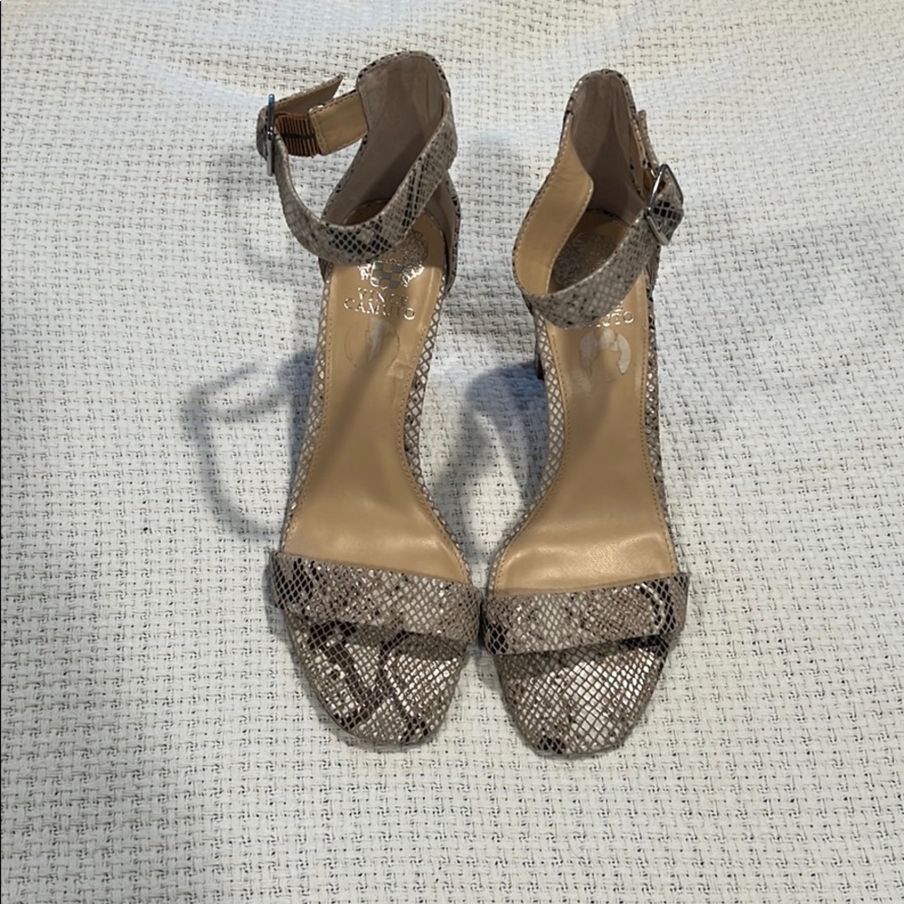 Vince Camuto snakeskin heel